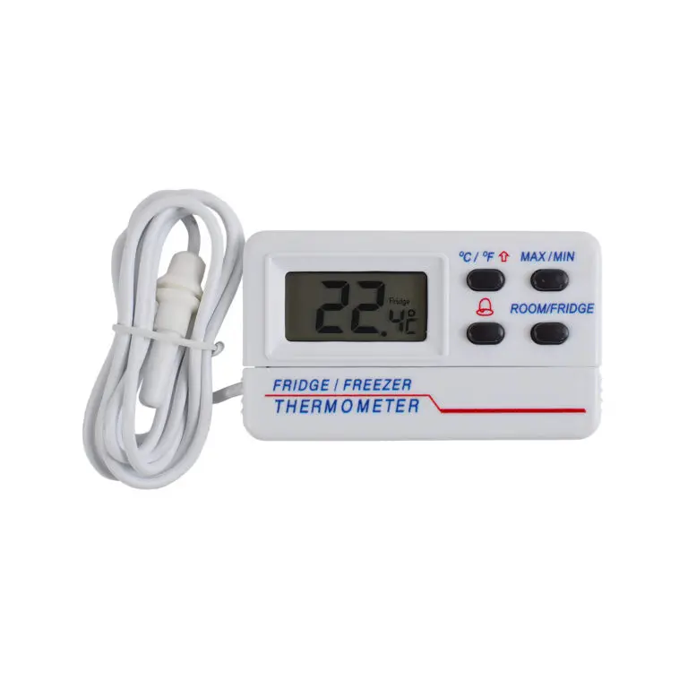 THERMOMETER DIGITAL FRIDGE/FREEZER -50°C TO 70°C -50°C TO 70°C FRIDGE / FREEZER THERMOMETER