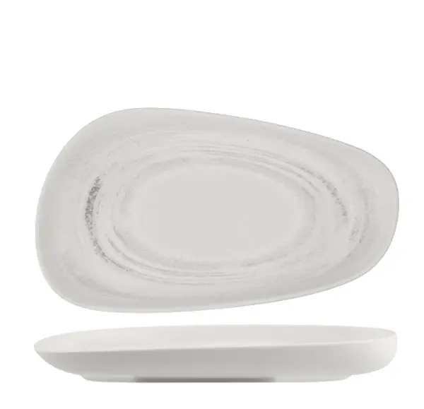 Ariane Terene Upala Plate 27.4 x 15.7cm